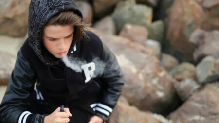 Poland highest e-cigarette use minors