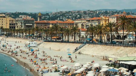 Europe Outdoor Smoking Vaping Ban