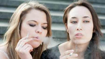 Europe teen vaping, WHO tobacco report